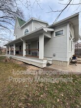 1704 Mississippi St in Lawrence, KS - Building Photo - Building Photo