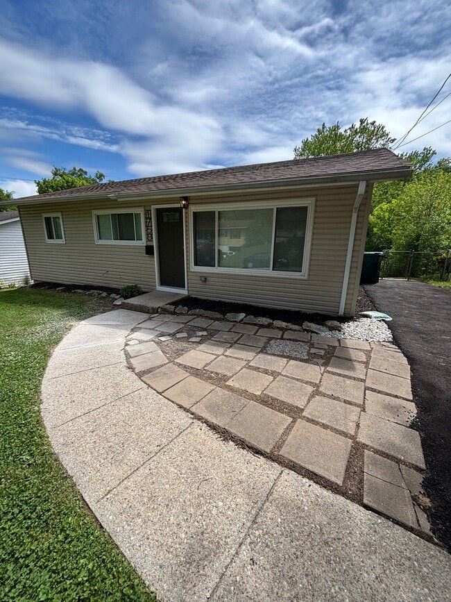 property at 1759 Monterey Ct