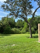 1454 SW Silver Pine Way in Palm City, FL - Building Photo - Building Photo