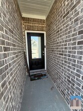 7565 Knoll Hollow Rd in Lithonia, GA - Building Photo - Building Photo