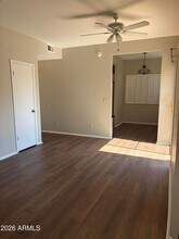 930 N Mesa Dr in Mesa, AZ - Foto de edificio - Building Photo