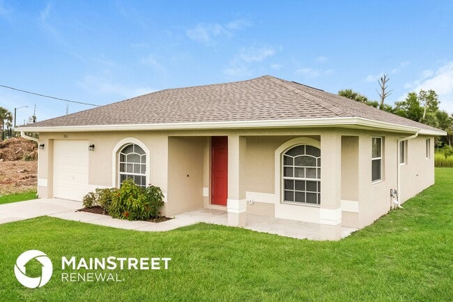 3016 25th St W in Lehigh Acres, FL - Building Photo - Building Photo