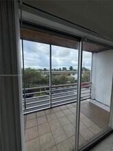 4848 NW 24th Ct in Lauderdale Lakes, FL - Building Photo - Building Photo