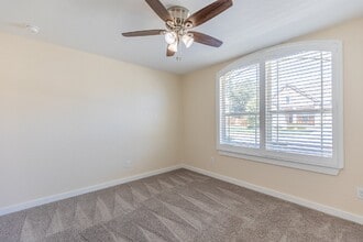 142 Destiny Dr in Boerne, TX - Building Photo - Building Photo