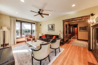 4200 N Hermitage Ave in Chicago, IL - Building Photo - Building Photo