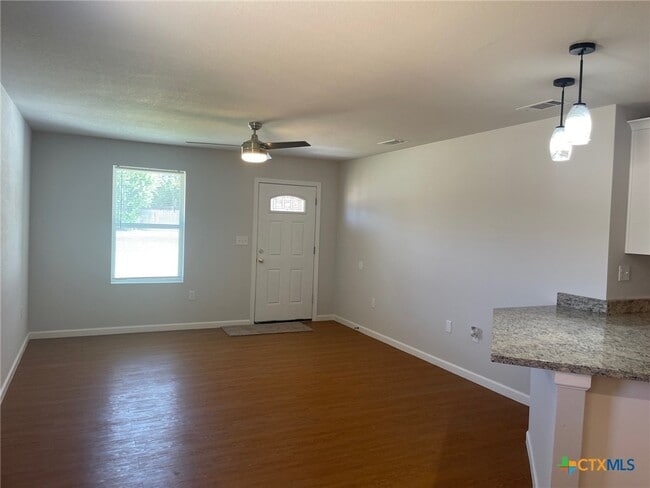 2500 Westcliff Rd
