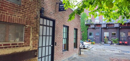 122 N 3rd St in Philadelphia, PA - Building Photo - Building Photo