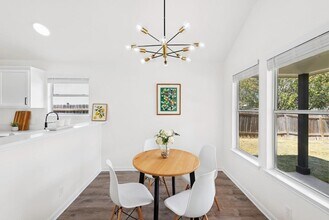 16612 Trevin Cove in Manor, TX - Building Photo - Building Photo