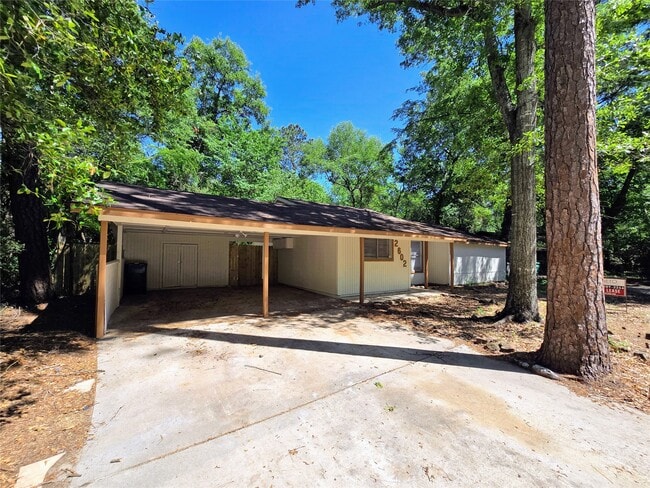 property at 2602 N Red Cedar Cir