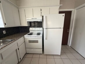 1107 Piedmont Rd N in Piedmont, OK - Building Photo - Building Photo