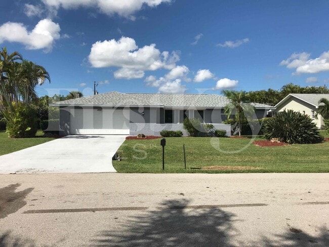 property at 3922 SE 2nd Ave