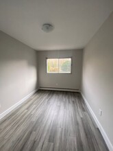 11 Garshan Rd in Dartmouth, NS - Building Photo - Building Photo