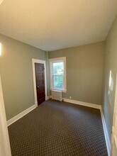 10 Magnolia Terrace in Albany, NY - Building Photo - Building Photo