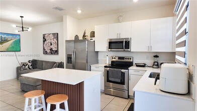 23442 SW 127th Pl in Homestead, FL - Building Photo - Building Photo