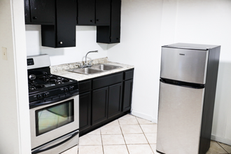 1056 Regent St SW-Unit -C in Atlanta, GA - Building Photo - Building Photo