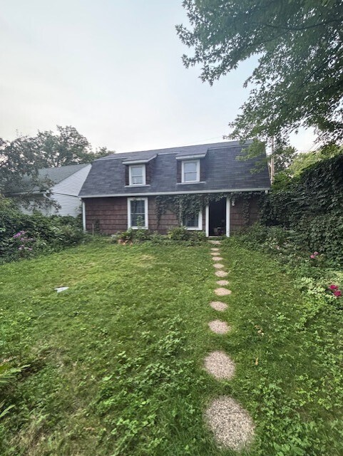 1117 St Clair Ave in St. Paul, MN - Building Photo - Building Photo