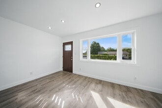 341 Highland Ave Ext in Middletown, NY - Building Photo - Building Photo