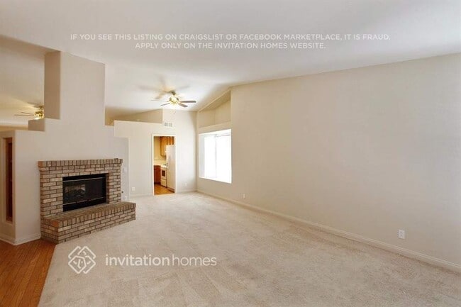 3035 Sherry Dr in Hemet, CA - Foto de edificio - Building Photo