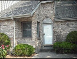 1127 Loft Cove in Evansville, IN - Building Photo