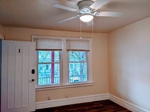 2750 Enslin St, Unit Unit 1 in Cincinnati, OH - Building Photo - Building Photo