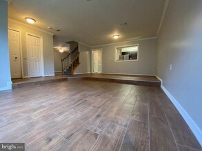 12625 Kempston Ln in Woodbridge, VA - Building Photo - Building Photo