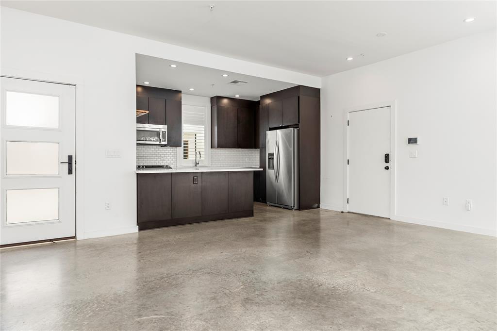 1021 1/2 E 38th St in Austin, TX - Building Photo