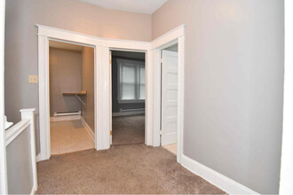 5 S Wickham Rd in Baltimore, MD - Building Photo - Building Photo