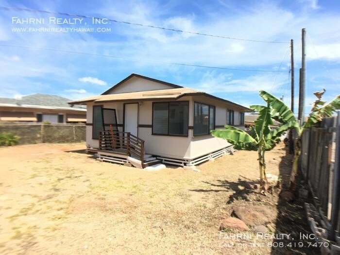 91-501 Ewa Beach Rd in Ewa Beach, HI - Foto de edificio