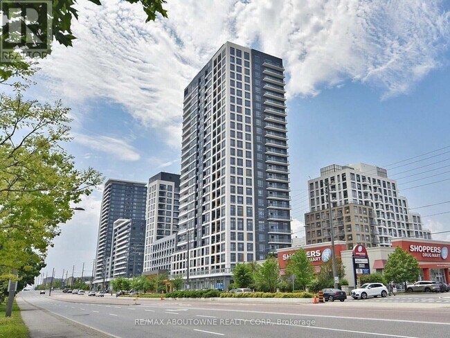 property at 7950-7950 Bathurst St