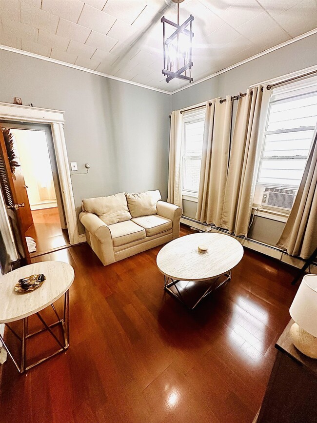 25 Romaine Ave in Jersey City, NJ - Building Photo - Building Photo