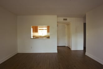 2836 Somerset Park Dr in Tampa, FL - Building Photo - Building Photo