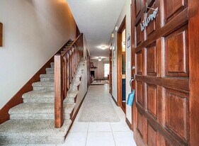 8079 Village Gate Ct in Jacksonville, FL - Building Photo