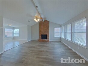 2674 Steppington St, Unit Apartment in Grand Prairie, TX - Building Photo - Building Photo