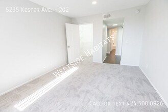 5235 Kester Ave in Los Angeles, CA - Building Photo - Building Photo