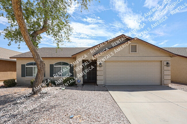 property at 4819 E Whitehall Dr