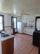 54 Crane St, Unit 54 crane street in Amsterdam, NY - Building Photo