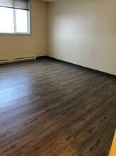 Highland Tower in Thompson, MB - Building Photo - Building Photo