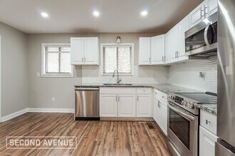 325 16th Ave SW in Birmingham, AL - Building Photo - Building Photo