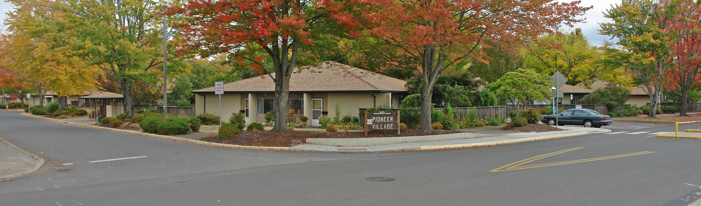 Pioneer Village in Salem, OR - Building Photo