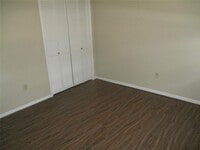 5508 Deep Forest Dr photo'