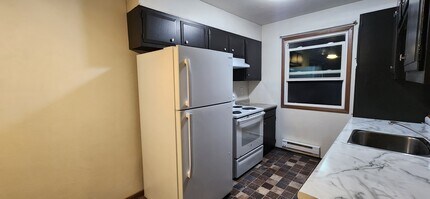 926 17th St S, Unit 1 in La crosse, WI - Foto de edificio - Building Photo