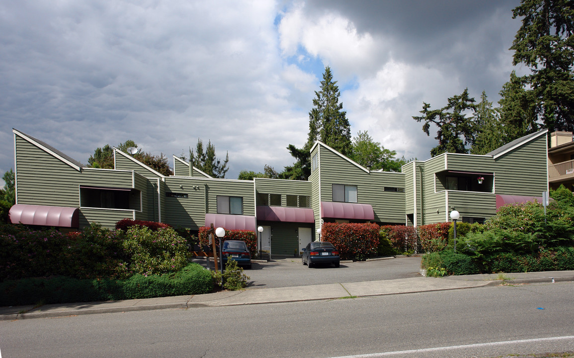 10280 SE 6th St in Bellevue, WA - Building Photo