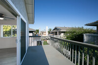 3016 Jeffrey Dr, Unit Apartment B in Costa Mesa, CA - Foto de edificio - Building Photo