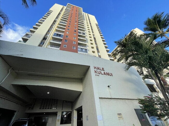 property at 2740 Kuilei St
