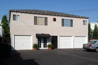 523 N La Brea Ave in Inglewood, CA - Building Photo - Building Photo