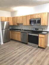 110 Berkshire St, Unit #3 in Cambridge, MA - Building Photo - Building Photo