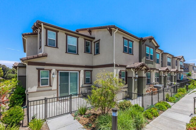 10655 Graphite St