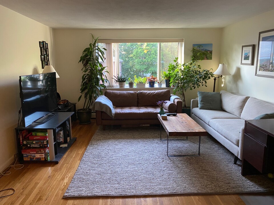205 Kent St, Unit #46 in Brookline, MA - Building Photo
