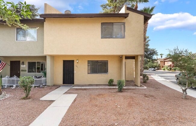 200 Bel Port Dr in Las Vegas, NV - Building Photo - Building Photo
