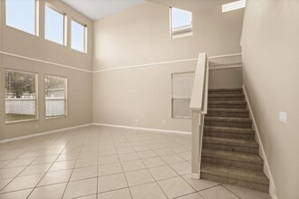 14214 Prunningwood Pl in Winter Garden, FL - Foto de edificio - Building Photo